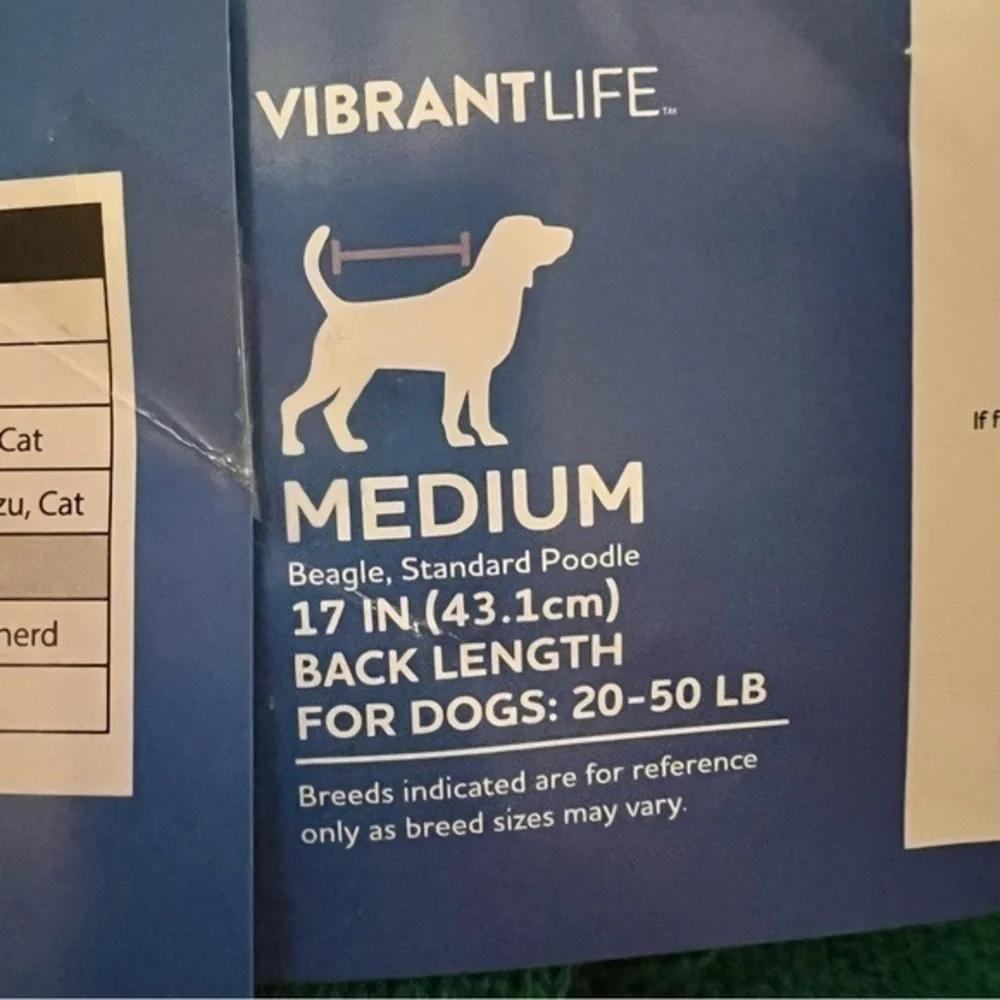 💚 NWT Vibrant Life green holiday dog sweater with hood